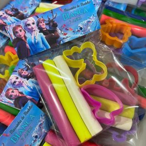 Kit Massinha De Modelar E Cortador Personalizado Frozen 10 Unidades | Massinha Brinquedos Massinha